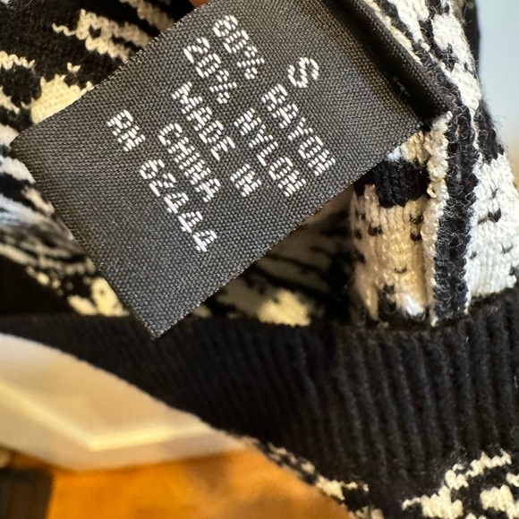 Nicole Miller Atelier Sweater Dress - Picture 2 of 4